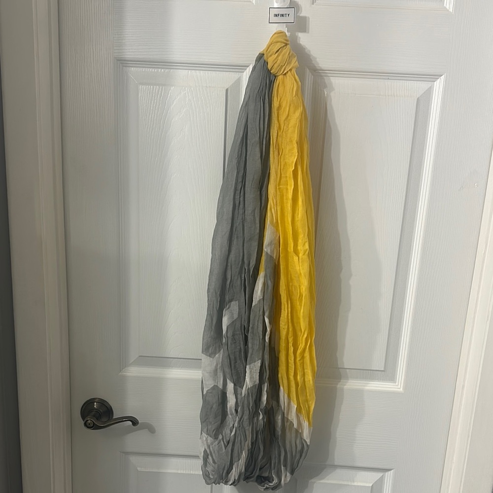 Infinity Yellow and Gray snd White Scarf
